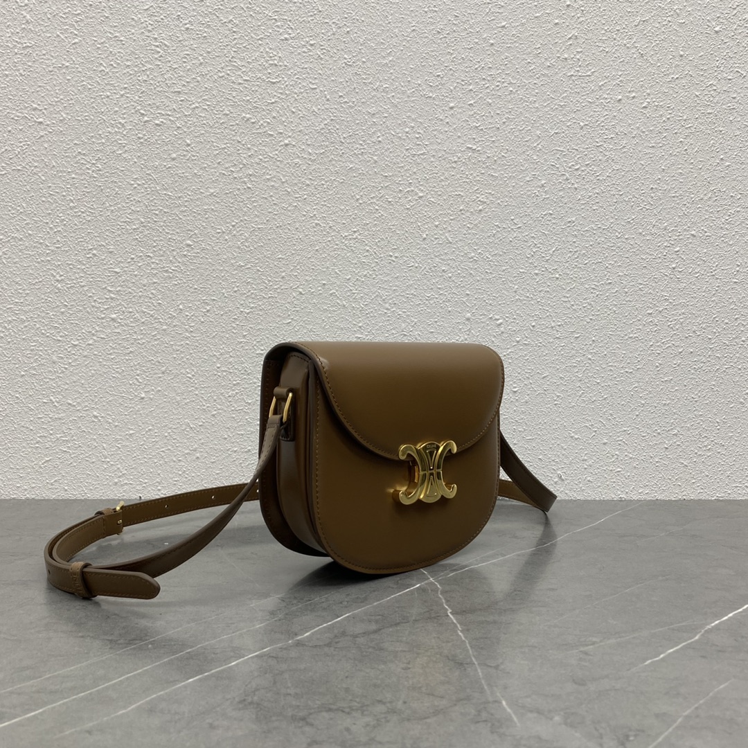 Celine Besace Clea Shoulder Bag In Shiny Calfskin Brown 110413